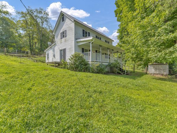 68 Mill Hill Rd, Gap Mills, WV 24941
