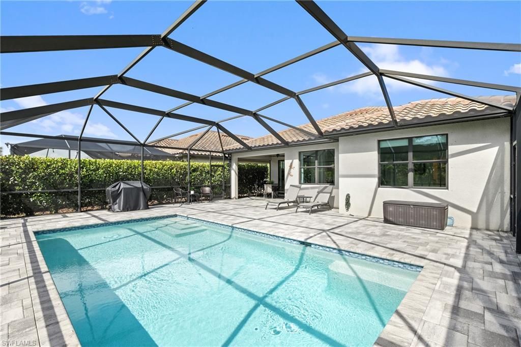 19721 The Place Blvd, Estero, FL 33928 Photo