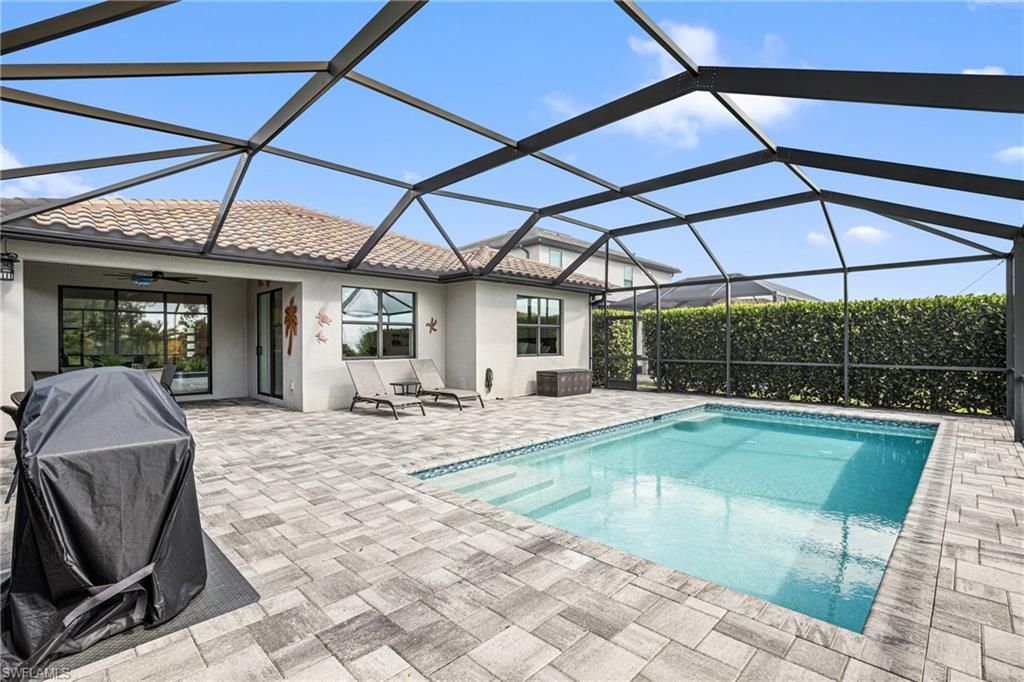 19721 The Place Blvd, Estero, FL 33928 Photo