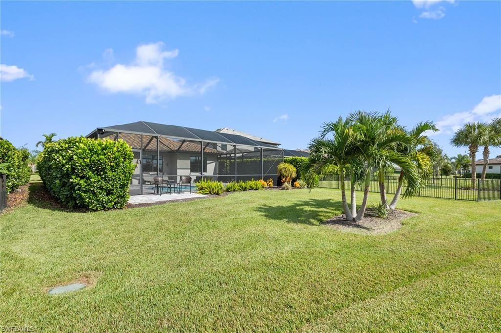 19721 The Place Blvd, Estero, FL 33928 Photo