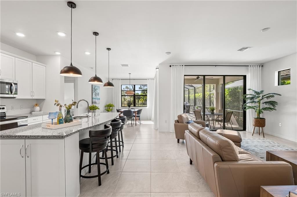 19721 The Place Blvd, Estero, FL 33928 Photo