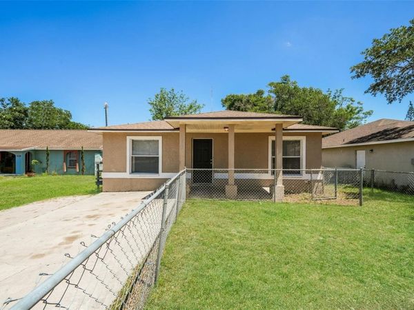 5203 N 39TH STREET , TAMPA, FL 33610