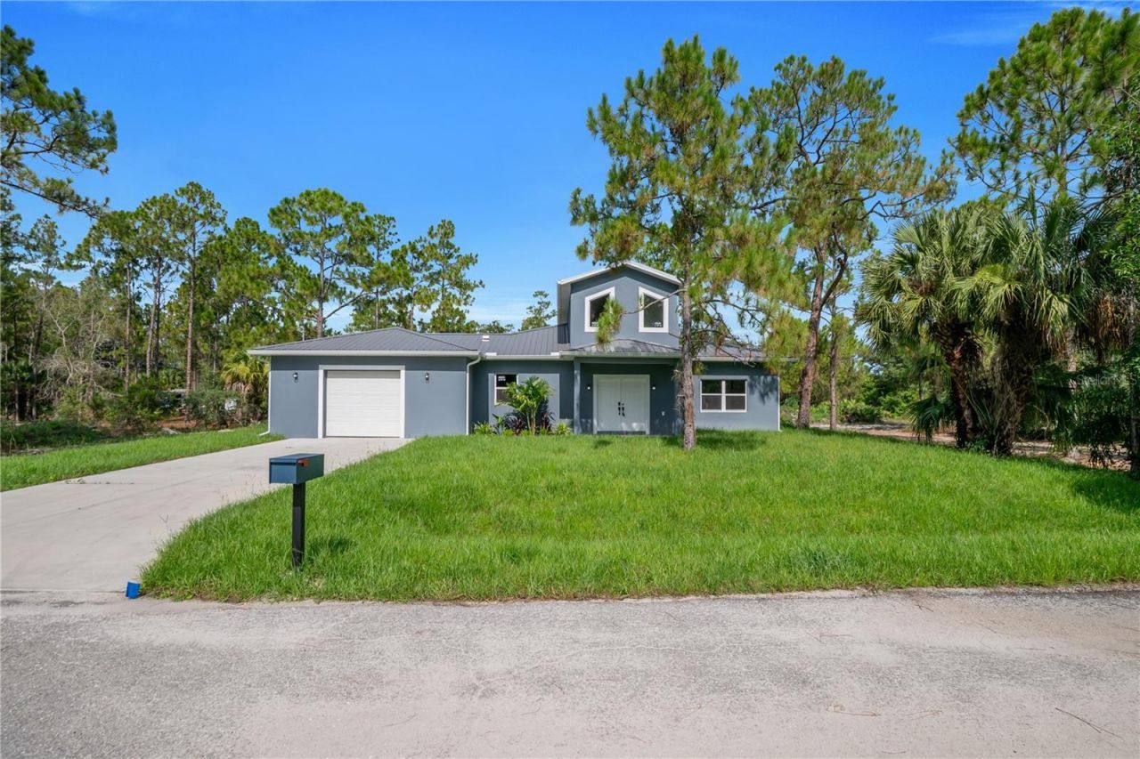317 Johns Avenue , Lehigh Acres, FL 33936 Photo