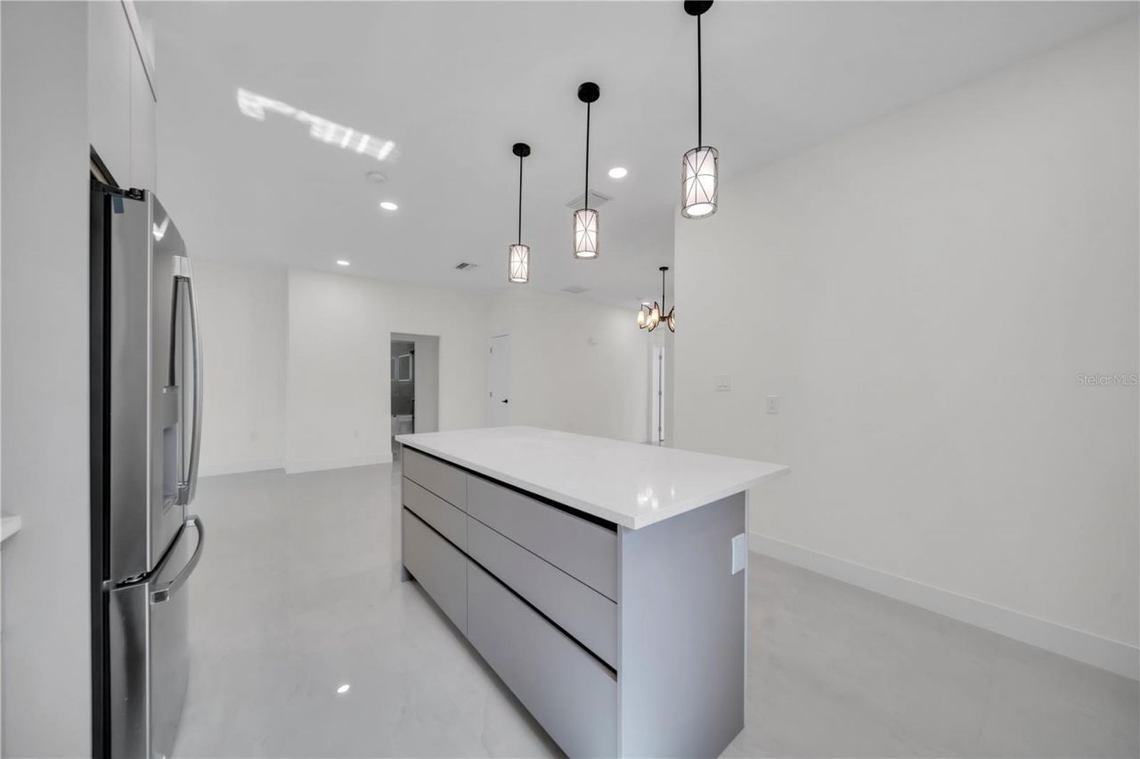 317 Johns Avenue , Lehigh Acres, FL 33936 Photo