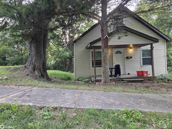 515 & 507 Summit, Ottumwa, IA 52501
