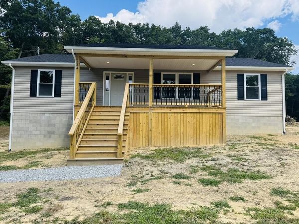 224 Maple Rd., BECKLEY, WV 25801