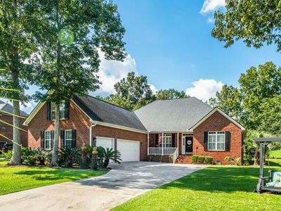 697 Hamlet Circle, Goose Creek, SC 29445