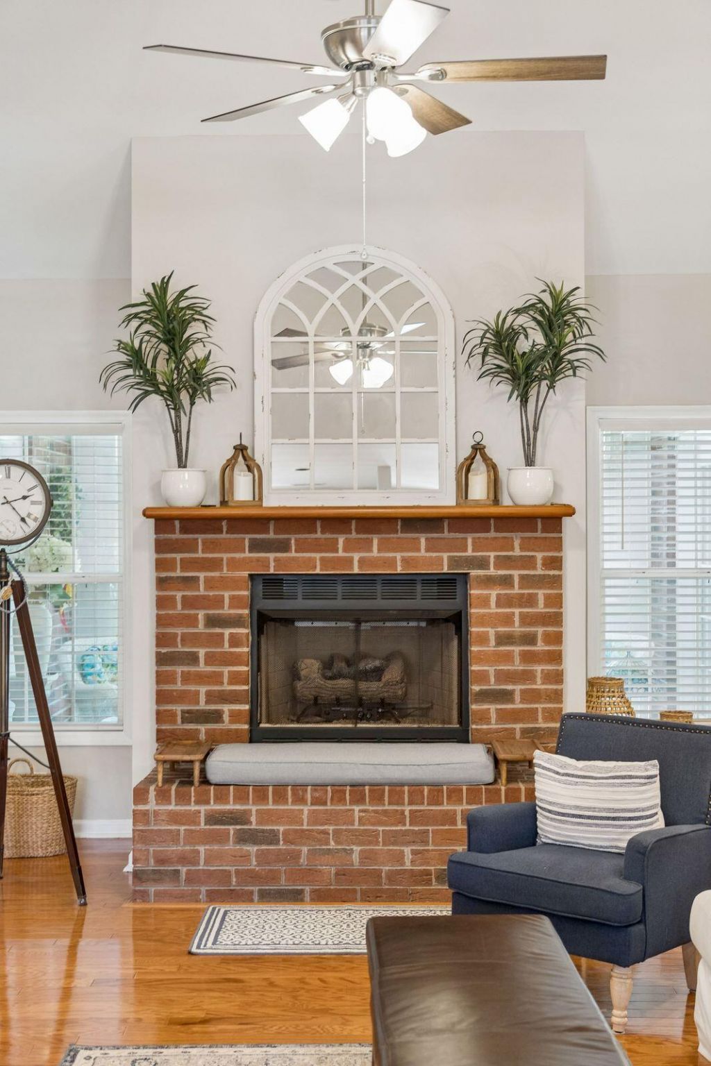 697 Hamlet Circle Photo 13