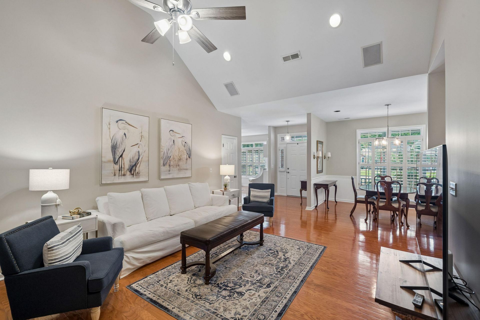 697 Hamlet Circle Photo 14