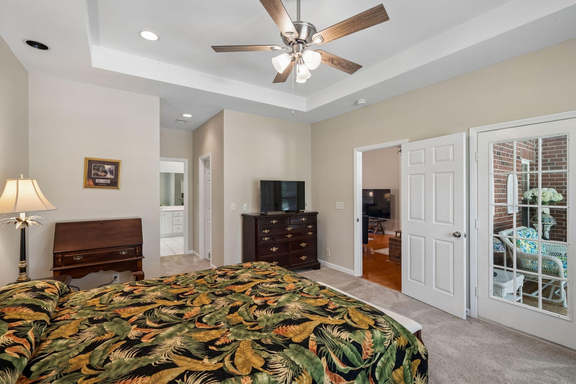697 Hamlet Circle Photo 28