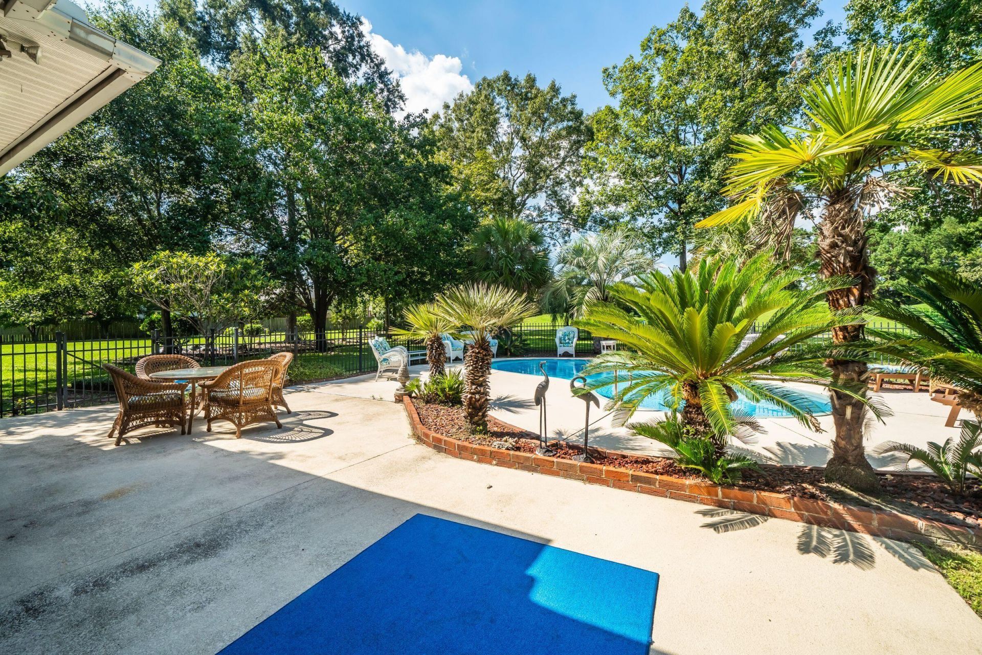 697 Hamlet Circle Photo 42