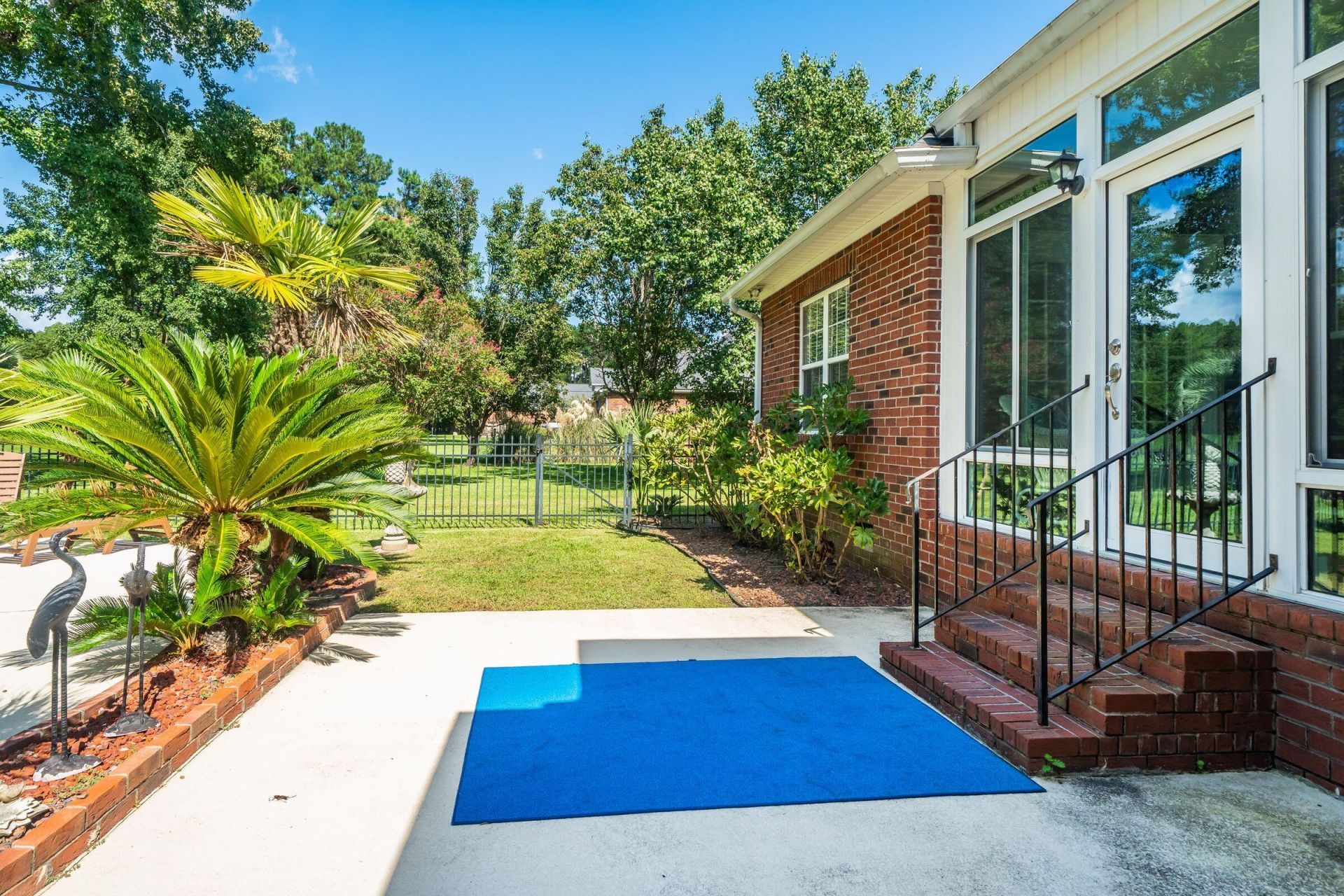 697 Hamlet Circle Photo 43
