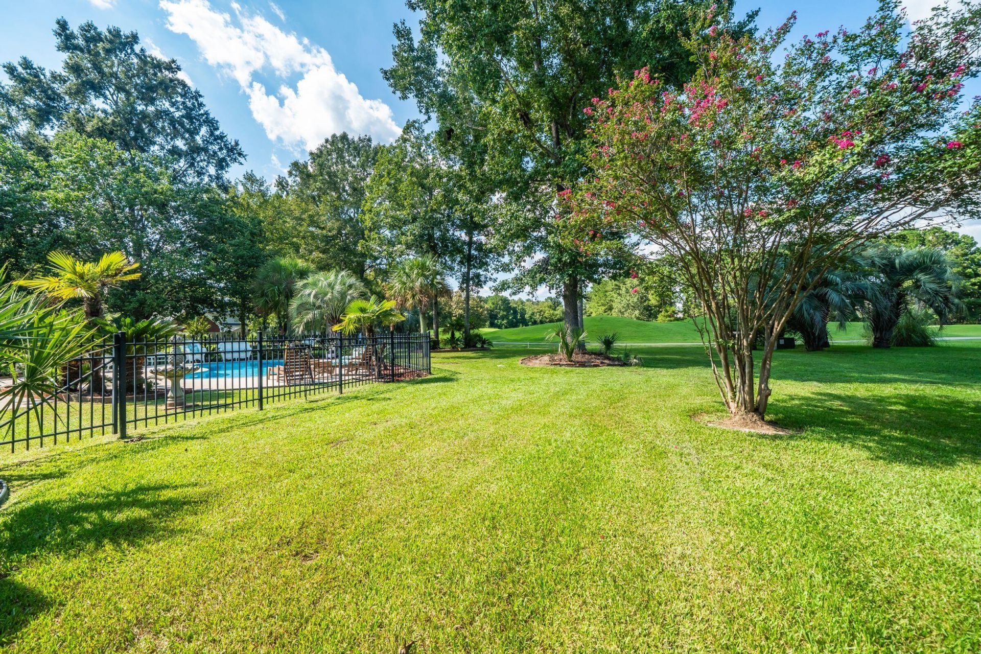 697 Hamlet Circle Photo 52