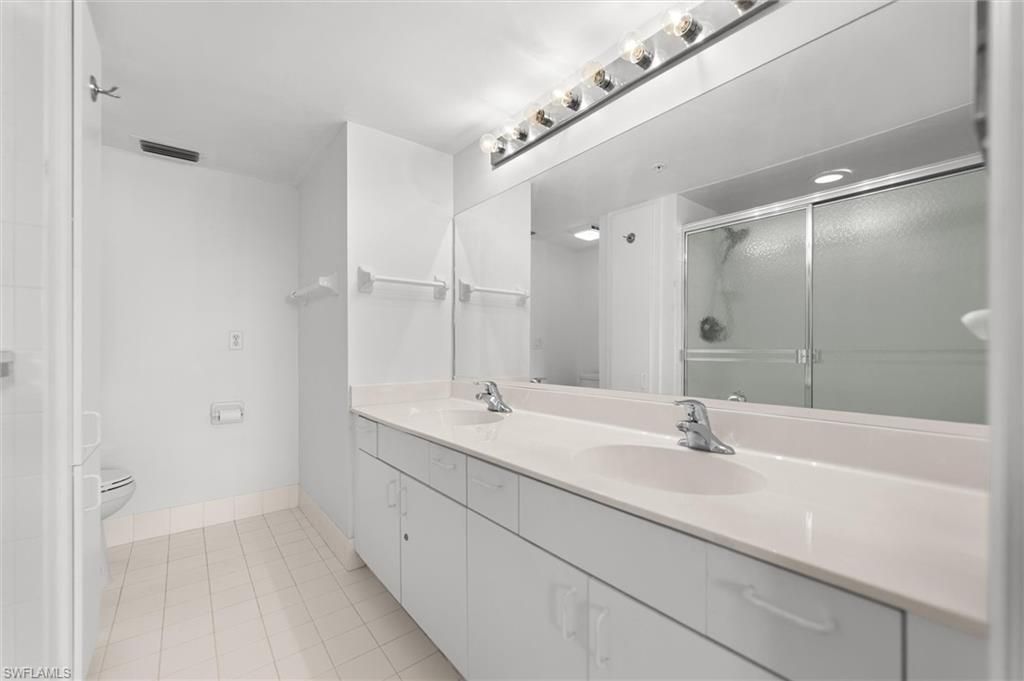 4421 Bay Beach Ln , Unit 634, Fort Myers Beach, FL 33931 Photo