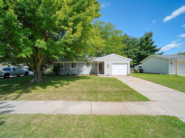 904 N Union Street, Tecumseh, MI 49286