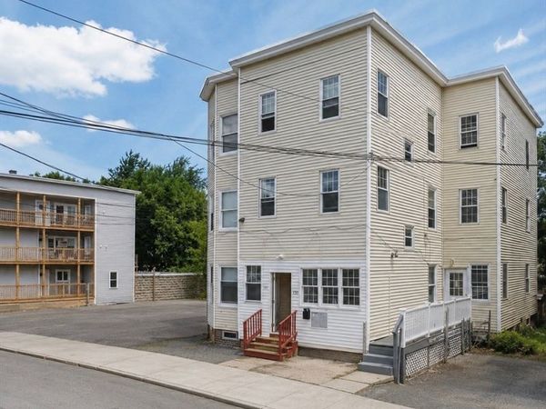 131 Clarendon, Unit 3, Fitchburg, MA 01420