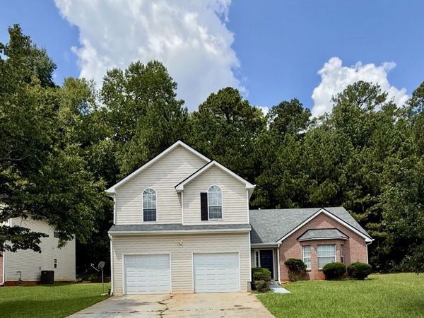 5237 Round Table Drive, Ellenwood, GA 30294