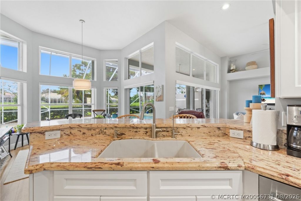 2326 SW Whitemarsh Way, Palm City, FL 34990 Photo