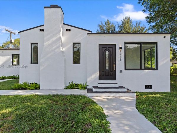 1771 NW 48th St, Miami, FL 33142