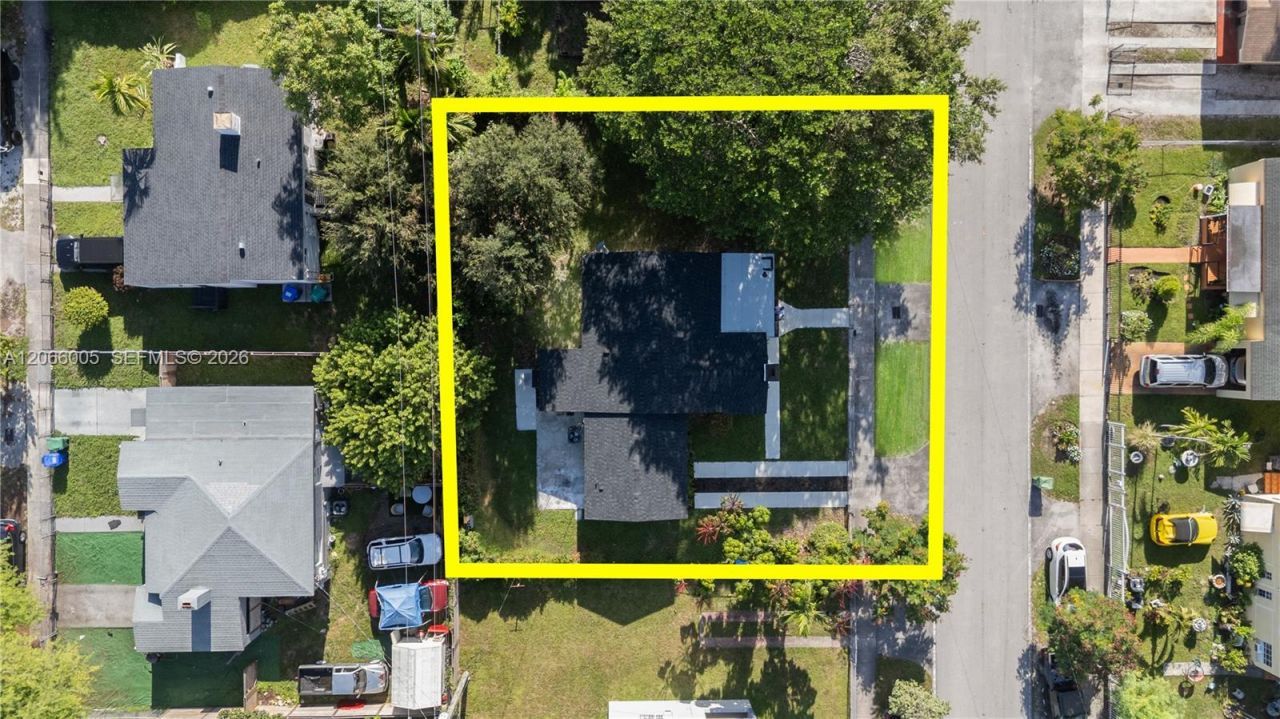 1771 NW 48th St , Miami, FL 33142 Photo