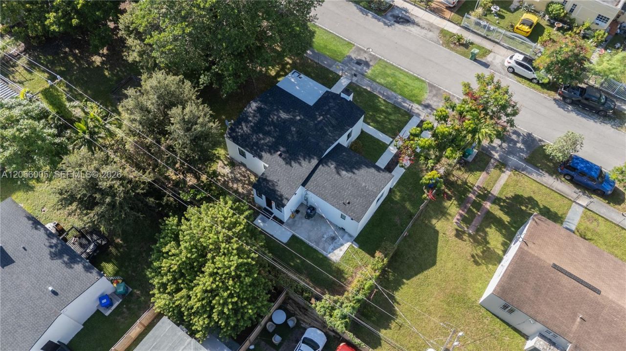 1771 NW 48th St , Miami, FL 33142 Photo