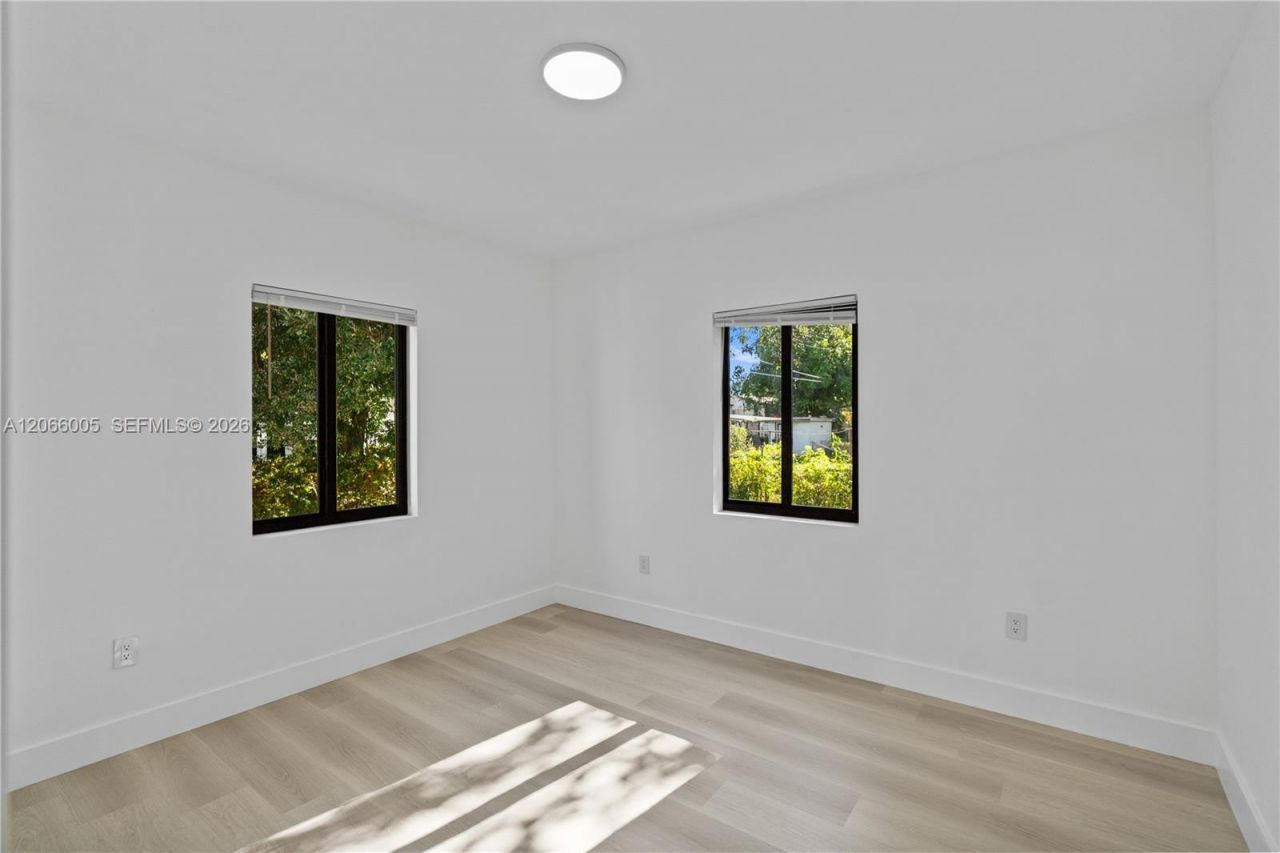 1771 NW 48th St , Miami, FL 33142 Photo