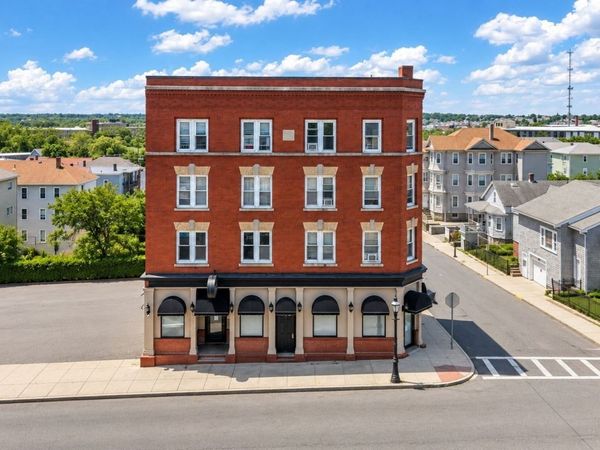 1569 Pleasant St, Fall River, MA 02723
