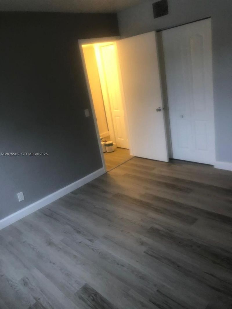 3700 N Pine Island Rd, Unit 202, Sunrise, FL 33351 Photo