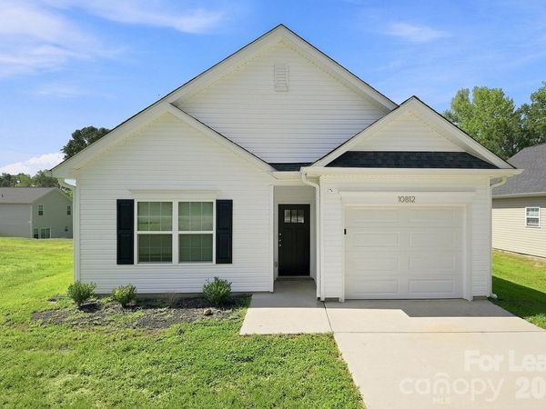 10812 Mount Holly Road , Charlotte, NC 28214