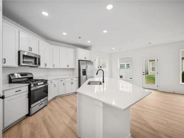 1103 150th Street W, Rosemount, MN 55068
