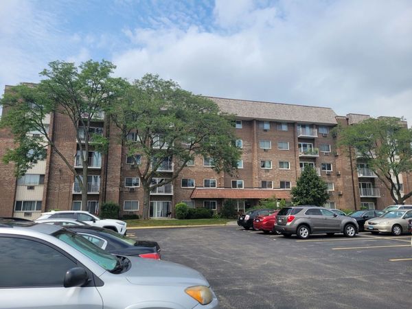 10373 dearlove Road , Unit 2G, Glenview, IL 60025