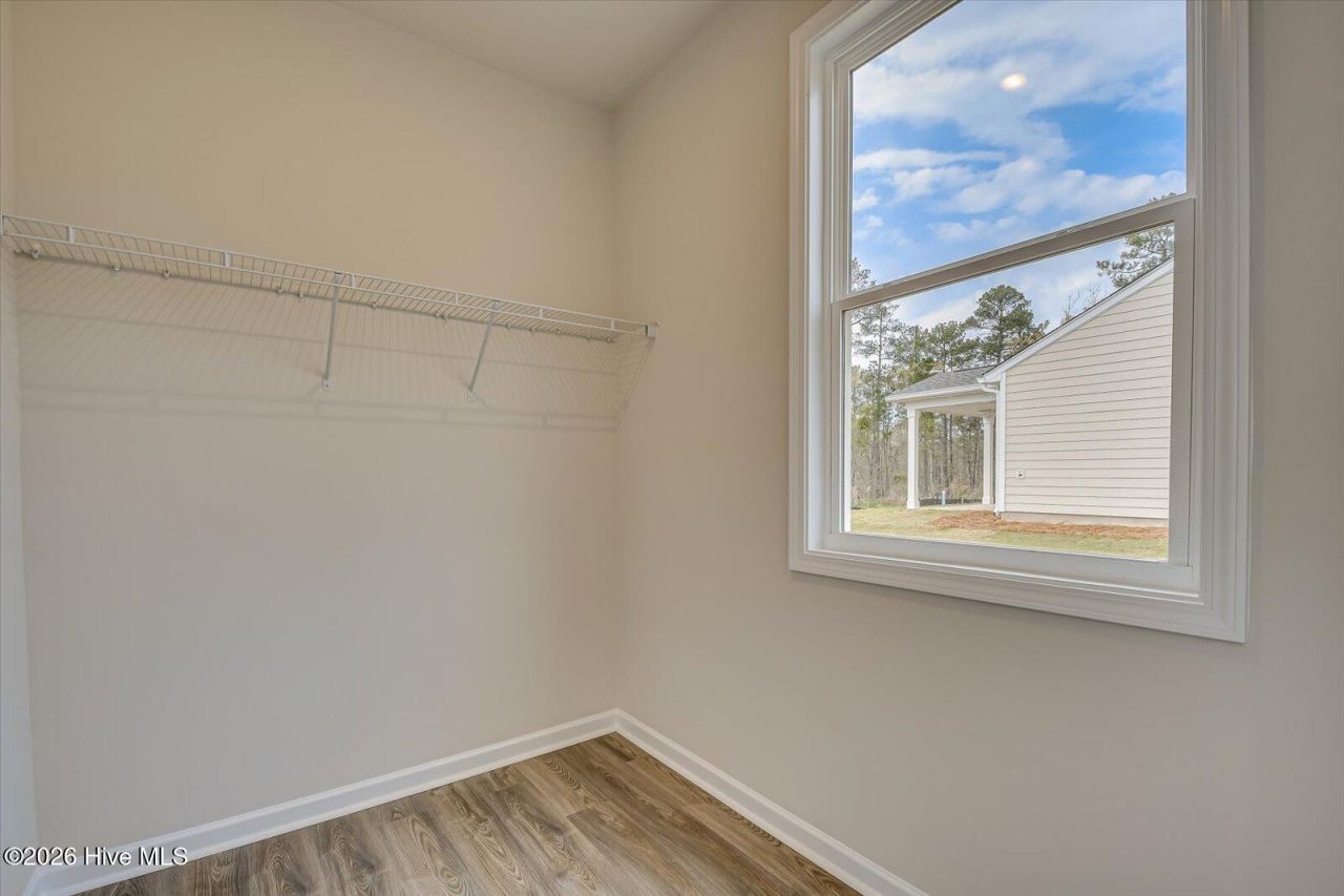 4658 Hartshorn Circle Photo 11