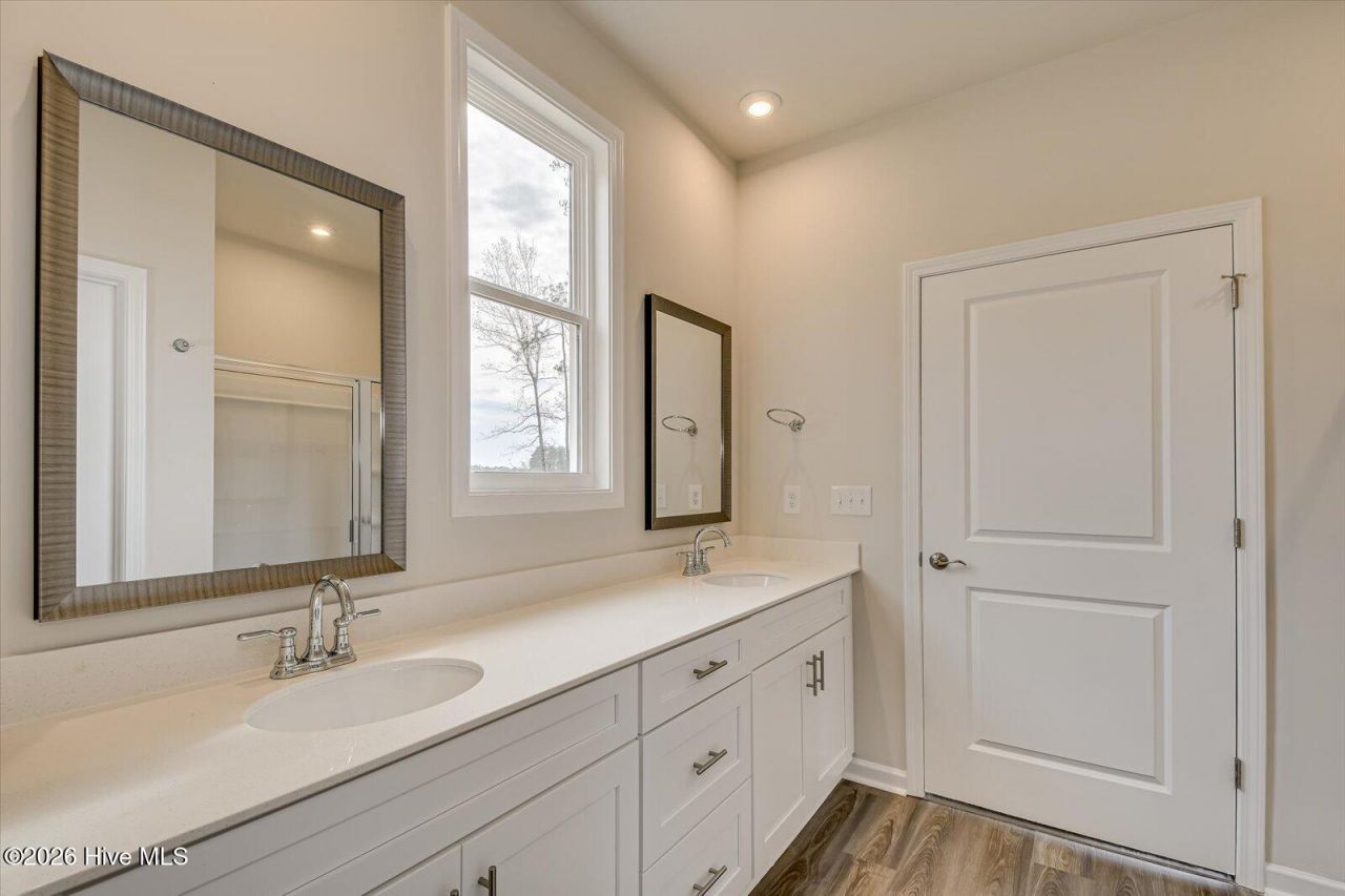 4658 Hartshorn Circle Photo 15