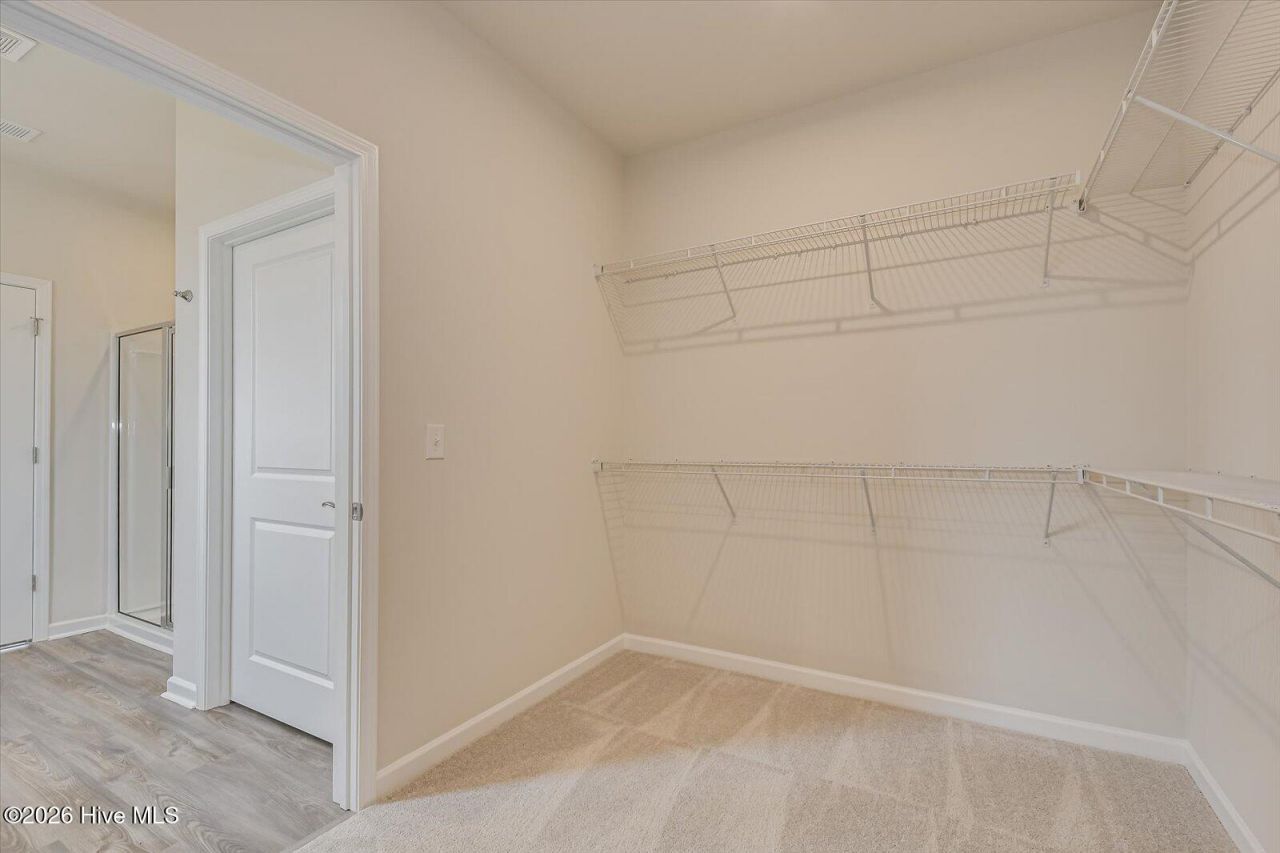 4658 Hartshorn Circle Photo 16