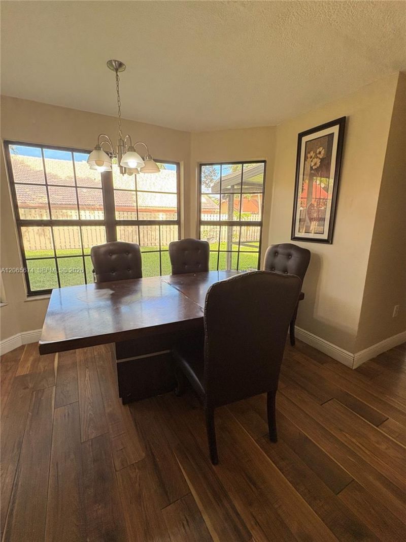 760 Blue Ridge Way, Davie, FL 33325 Photo