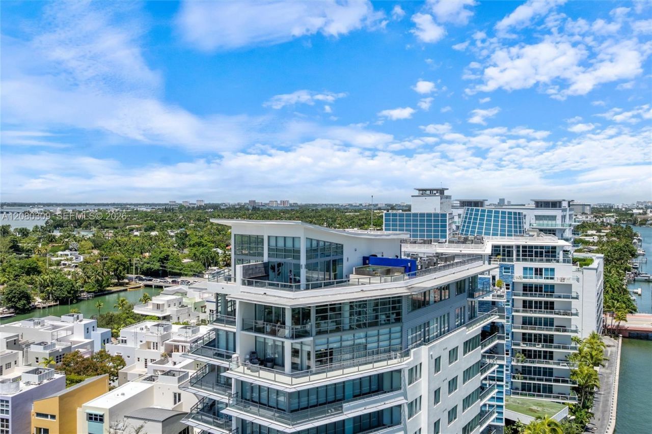 6101 Aqua Ave, Unit PH11A, Miami Beach, FL 33141 Photo