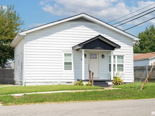 101 ASH Street, Herrin, IL 62948