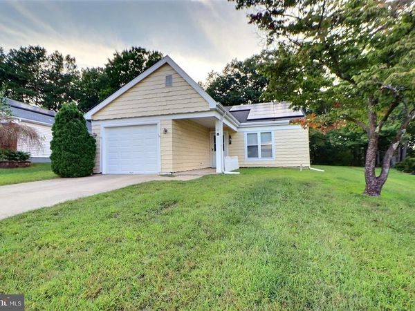 10 STAMFORD PLACE , SOUTHAMPTON, NJ 08088