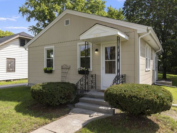 2840 Kishwaukee Street , Rockford, IL 61109
