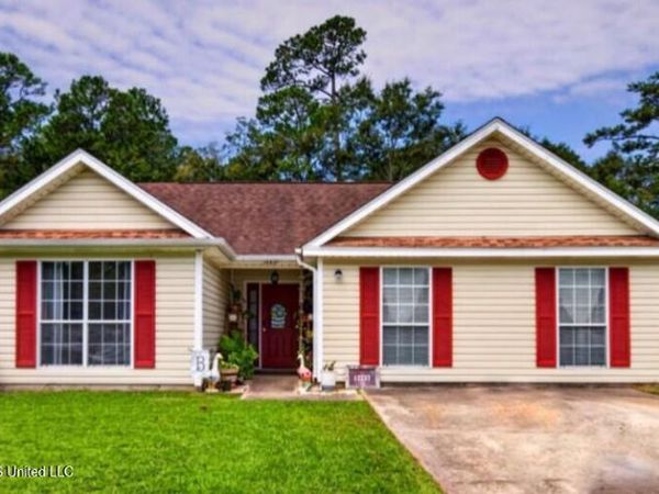12237 Five Oaks Drive, Gulfport, MS 39503