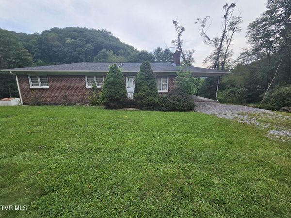847 East Avenue, Richlands, VA 24641