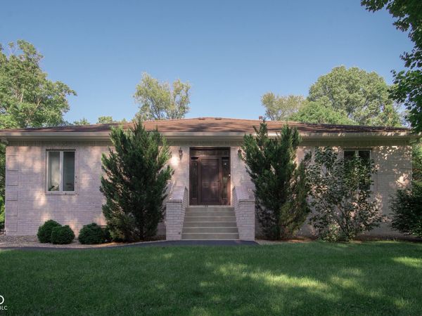 11833 Westwood Drive , Carmel, IN 46033