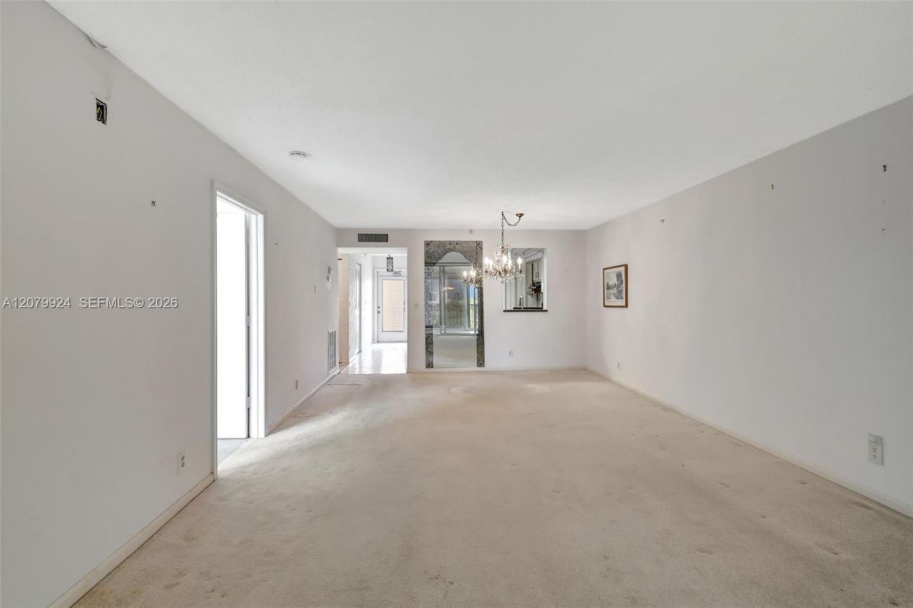 14575 Bonaire Blvd, Unit 308, Delray Beach, FL 33446 Photo