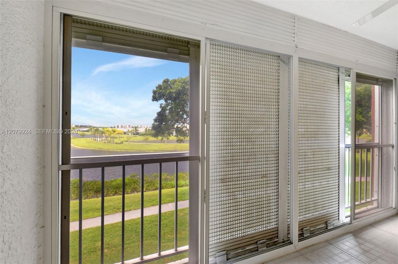 14575 Bonaire Blvd, Unit 308, Delray Beach, FL 33446 Photo