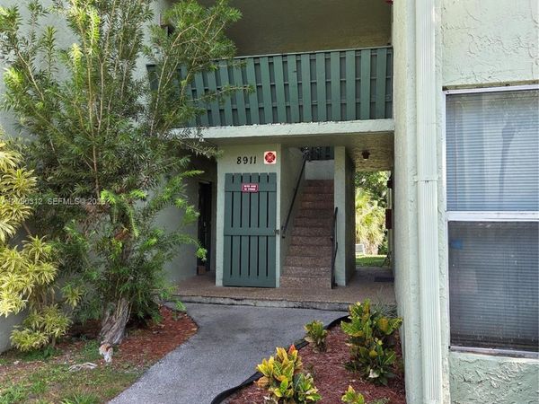 8911 NW 28th Dr , Unit C, Coral Springs, FL 33065