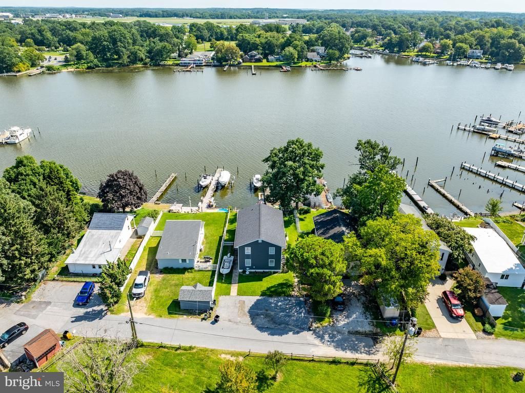 174 E KINGSTON PARK LANE, MIDDLE RIVER, MD 21220
