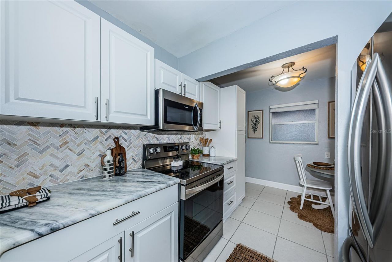 262 40 Avenue Ne, Saint Petersburg, FL 33703 Photo