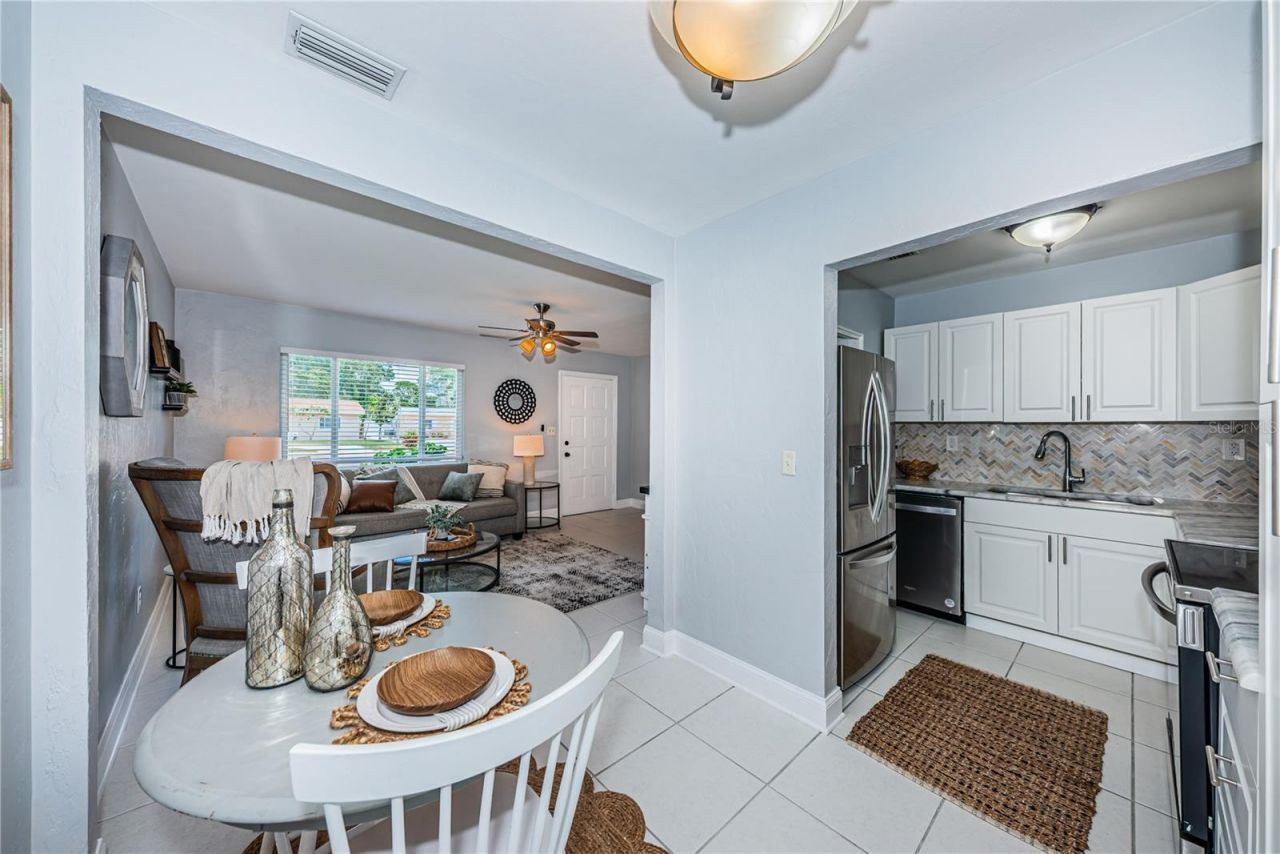 262 40 Avenue Ne, Saint Petersburg, FL 33703 Photo