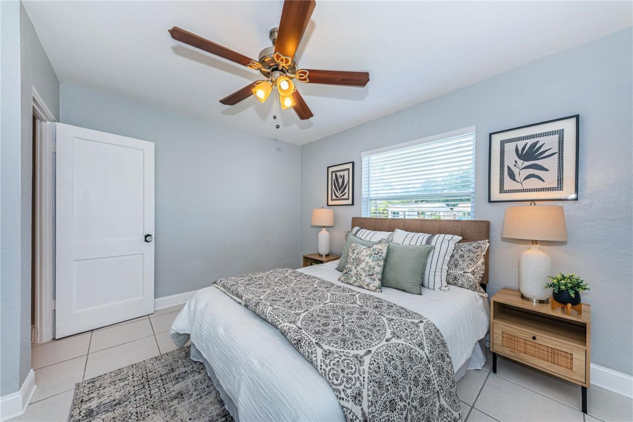 262 40 Avenue Ne, Saint Petersburg, FL 33703 Photo