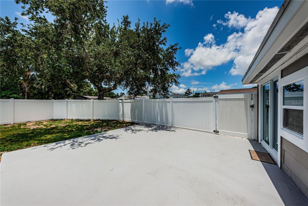 262 40 Avenue Ne, Saint Petersburg, FL 33703 Photo